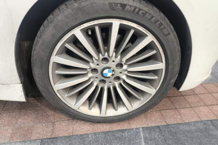 Used BMW 3 Series 2018 320Li Leading Luxury Package
