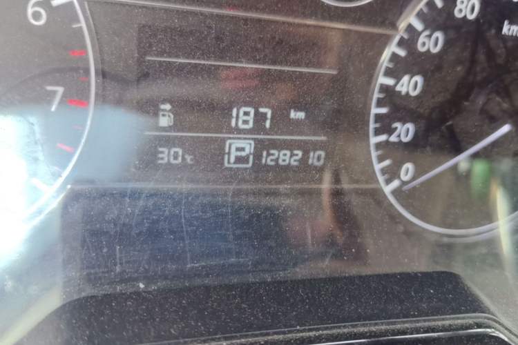 Used Nissan Tiida 2011 1.6L CVT Comfort Model
