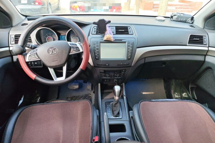 Used BAIC Senova X65 2015 2.0T Automatic Elite Model
