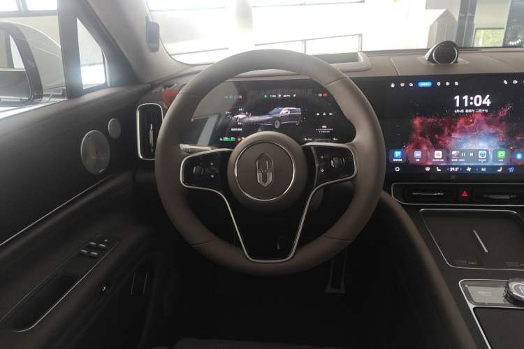 Used Hima AITO M9 2025 Extended-Range Ultra Version 52 kWh 6-Seater Steering Wheel