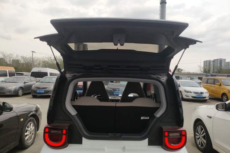 Used Chery QQ Ice Cream 2024 Edition Youth Version 205km Sundae Trunk