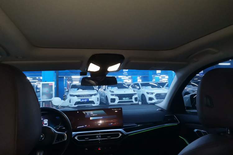 Used BMW i3 2022 eDrive 35 L