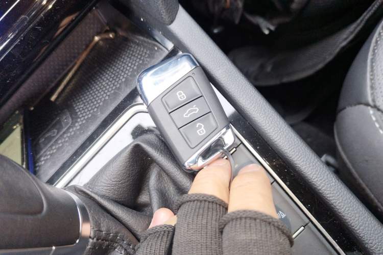 Used Volkswagen FAW-Volkswagen CC 2023 Hunting Vehicle 380TSI Hunter's Heart Edition