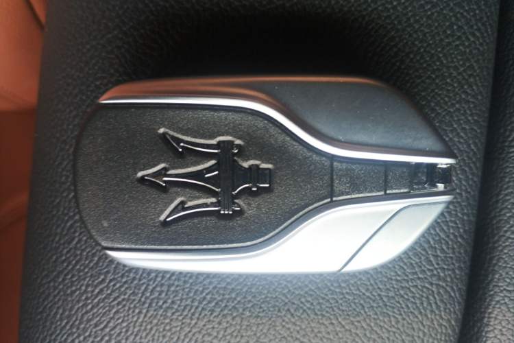 Used Maserati Ghibli 2021 2.0T Sharp Edition