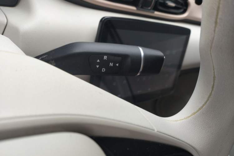 Used Leapmotor T03 2023 200 Lite Edition Gear Lever