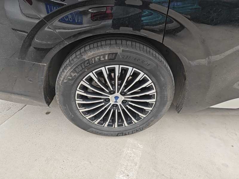 Used Denza D9 2022 DM-i 970 Four-Wheel Drive Flagship Model — 25