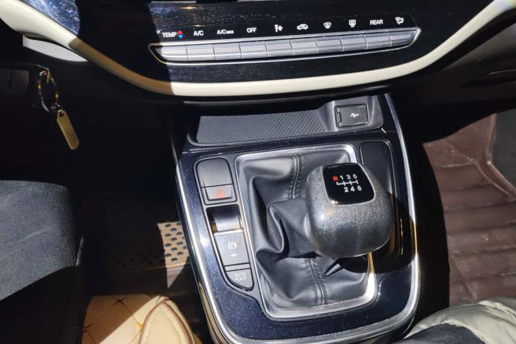 Used GAC Trumpchi M6 2019 270T Manual Elite Edition (7-seater) China V Standard
