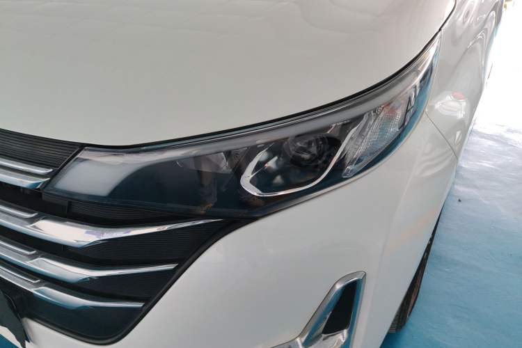 Used GAC Trumpchi M6 2021 270T DCT Luxury Edition (7-seater)
