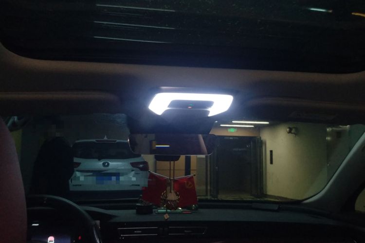 Used Hongqi H5 2025 1.5T DCT Qiyun 500 000th Unit Commemorative Edition
