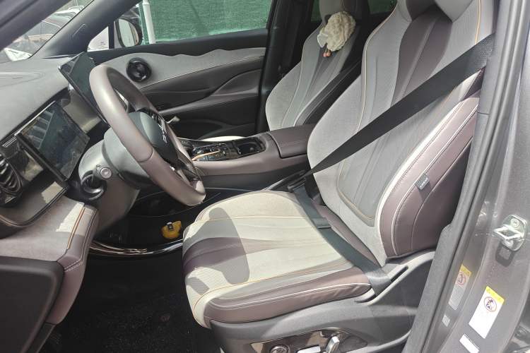 Used BYD Frigate 07 2023 DM-i 205KM Prestige Model