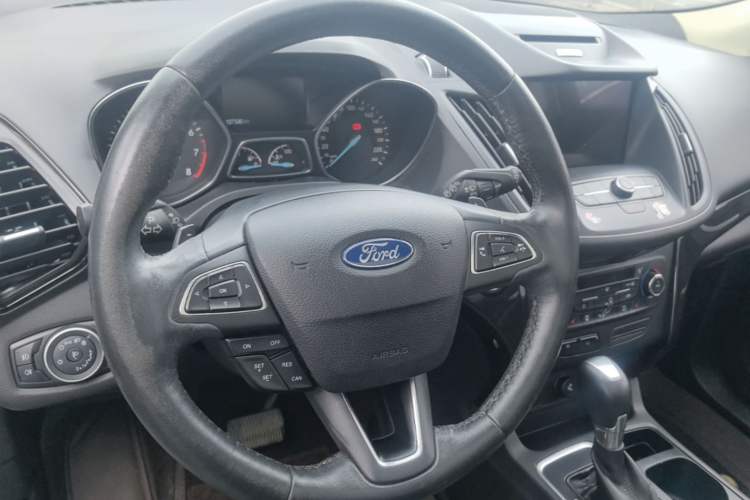 Used Ford Kuga 2017 EcoBoost 180 Two-Wheel-Drive Luxury Wing Edition