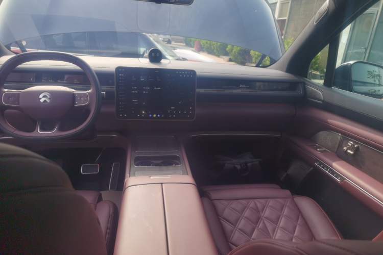 Used Nio ES8 2026 Model 6-seat Executive Luxury Edition Audio And AC Panel