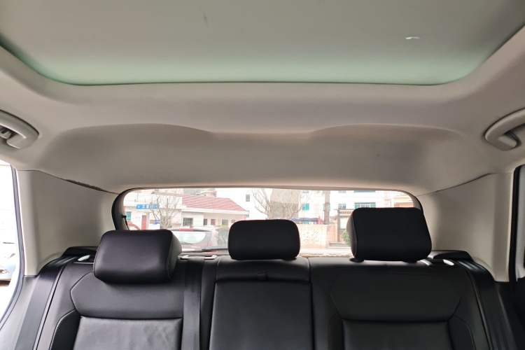 Used Volkswagen T-ROC 2018 280TSI DSG Two-Wheel Drive Comfort Version China VI Standard
