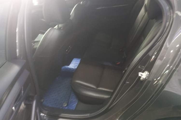 Used Mazda 3 Axela 2021 2.0L Automatic Zhiya Edition