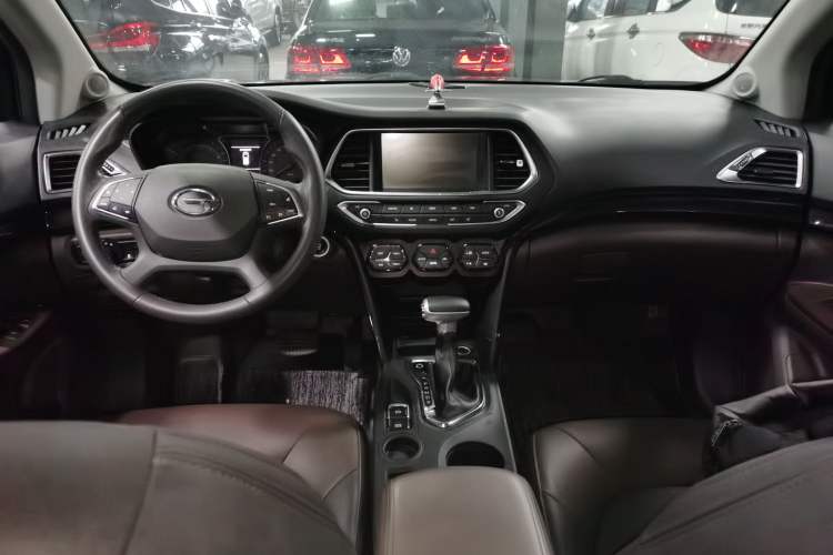 Used GAC Trumpchi GS4 2017 235T Automatic Two-Wheel Drive Luxury Smart Connectivity Version
