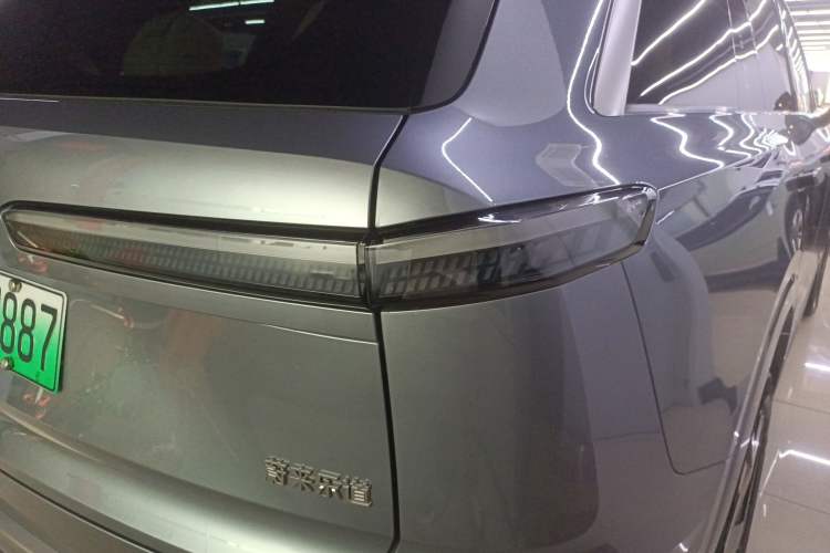 Used ONVO Luxeed L90 2025 Model—Ultra Six-Seater Version Right Rear Taillight