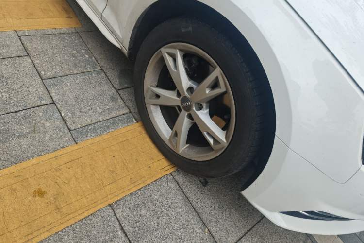 Used Audi A4L 2018 30th Anniversary Edition 30 TFSI Ambition Model