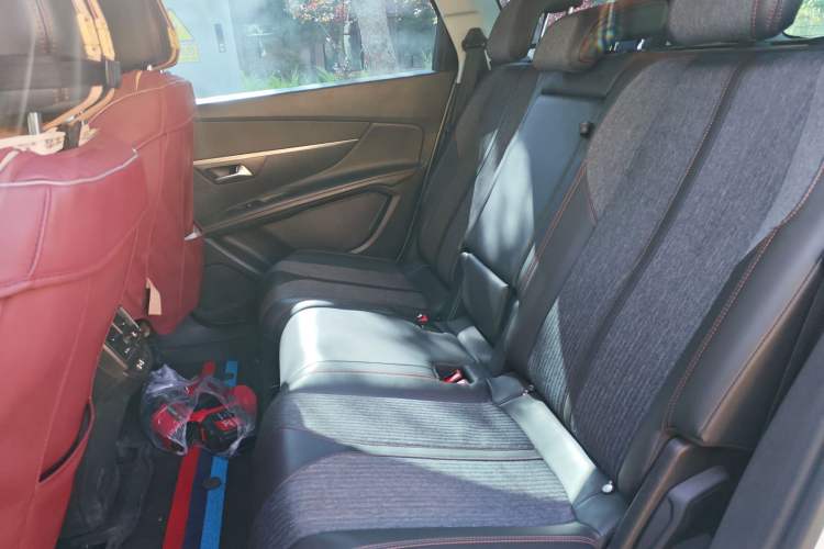 Used Peugeot 5008 2017 380THP 7-Seater Elite Edition