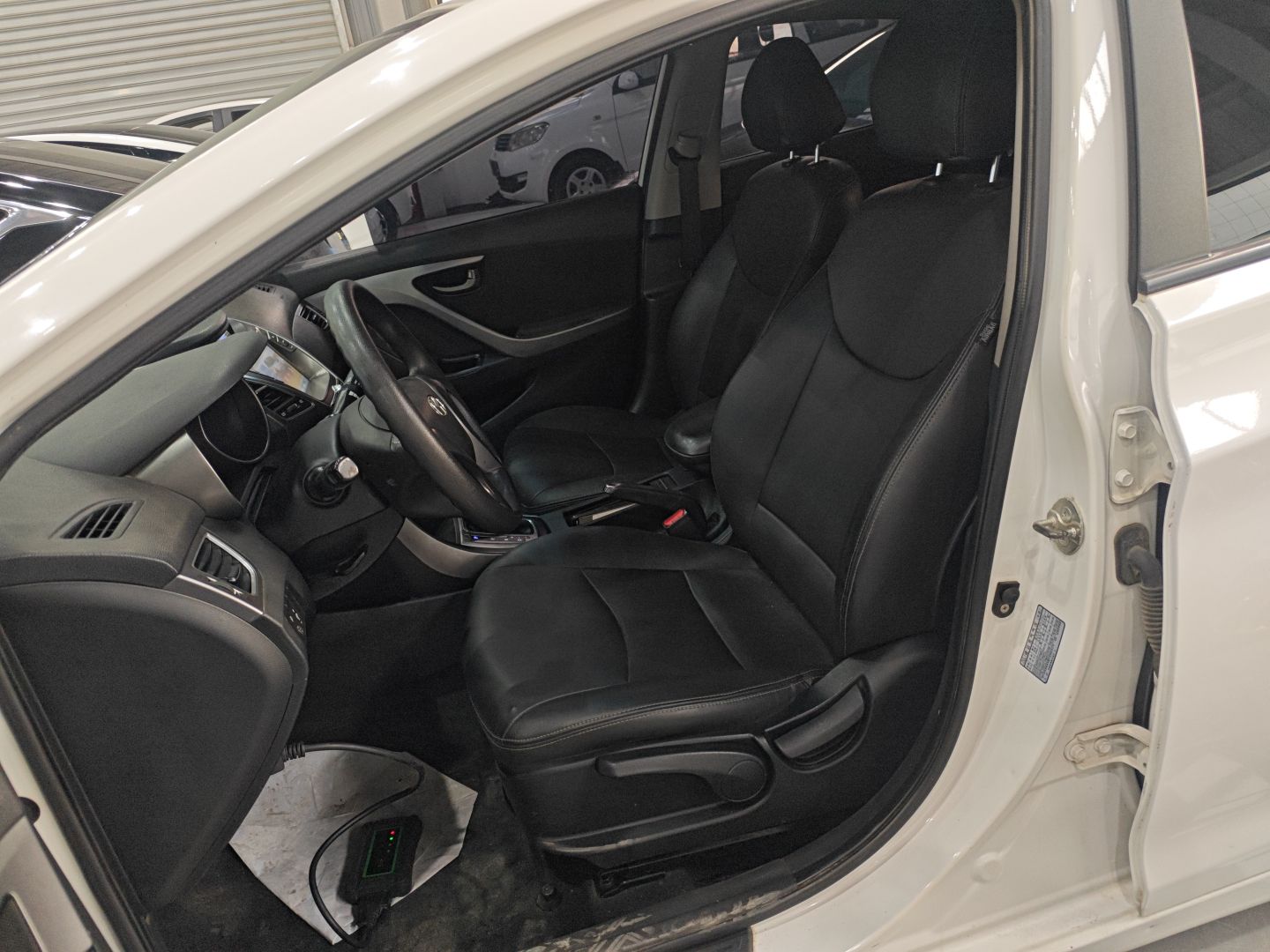 Interior delantero
