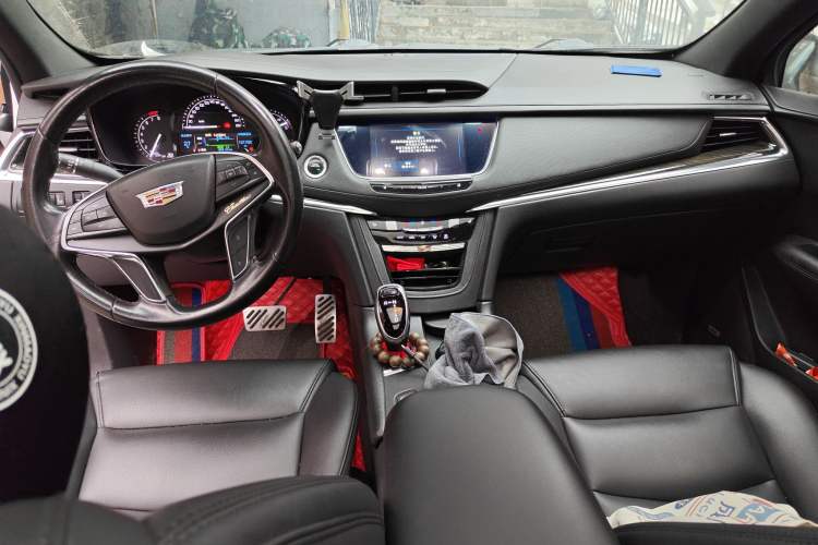 Used Cadillac XT5 2018 28E Four-Wheel Drive Tech Version