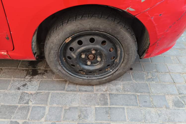 Used Geely Auto Panda Classic 2011 1.0L Manual Standard Edition Right Front Wheel Hub