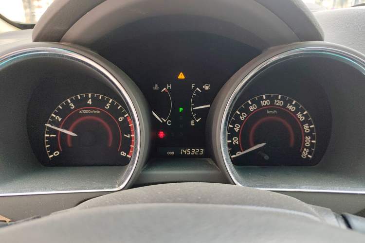 Used Toyota Highlander 2011 2.7L Two-Wheel Drive 7-Seater Luxury Edition
