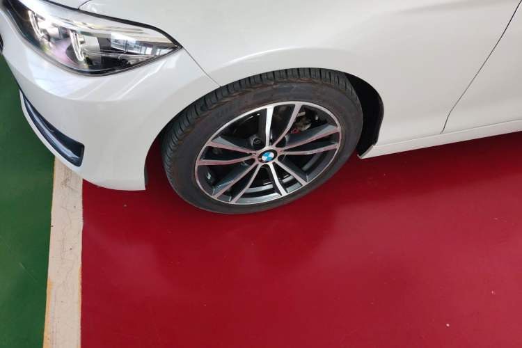 Used BMW 2 Series 2018 220i Convertible Coupe Sports Design Package
