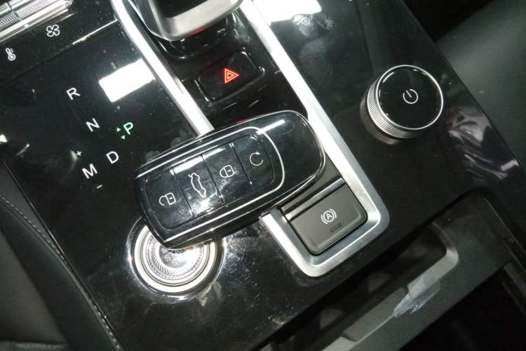 Used Chery Tiggo 8 PLUS 2021 290TGDI DCT Haoting Edition