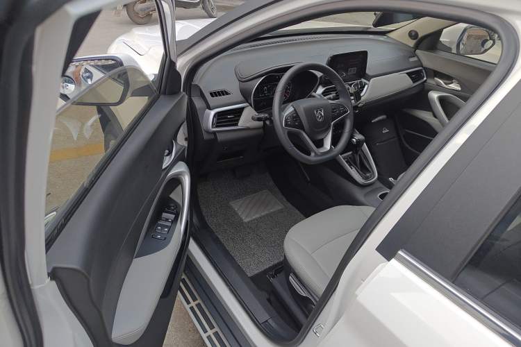 Used Baojun 510 2019 1.5L CVT Enjoyment Model China VI Emission Standard