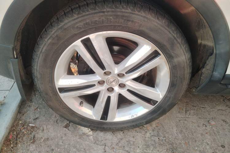 Used Zotye T700 2017 1.8T Manual Luxury Model