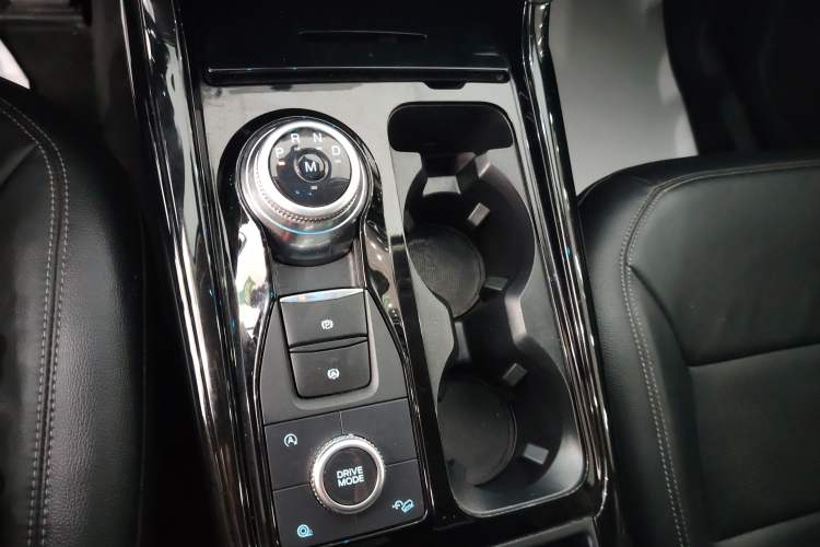 Used Ford Explorer 2020 EcoBoost 285 Four-Wheel Drive Trend Edition 6 Seats
