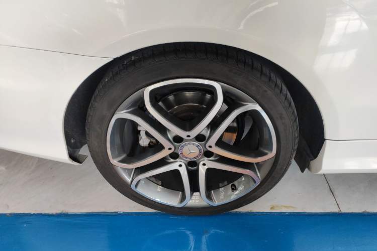 Used Mercedes-Benz E-Class (Import) 2014 E 260 Coupe