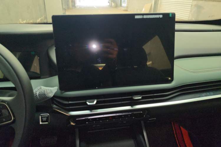 Used Geely Auto Haoyue L 2024 2.0T DCT Prestige Version Audio And AC Panel