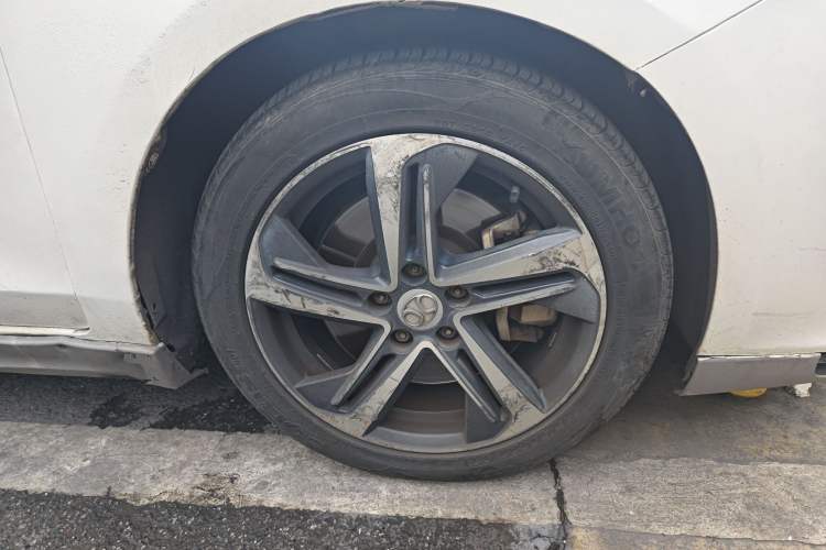 Used BAIC Beijing EU5 2018 R500 Smart Wind Edition
