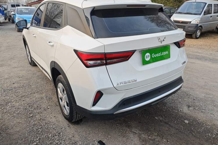 Used Wuling Alvez 2022 1.5L Manual Free-Style Model