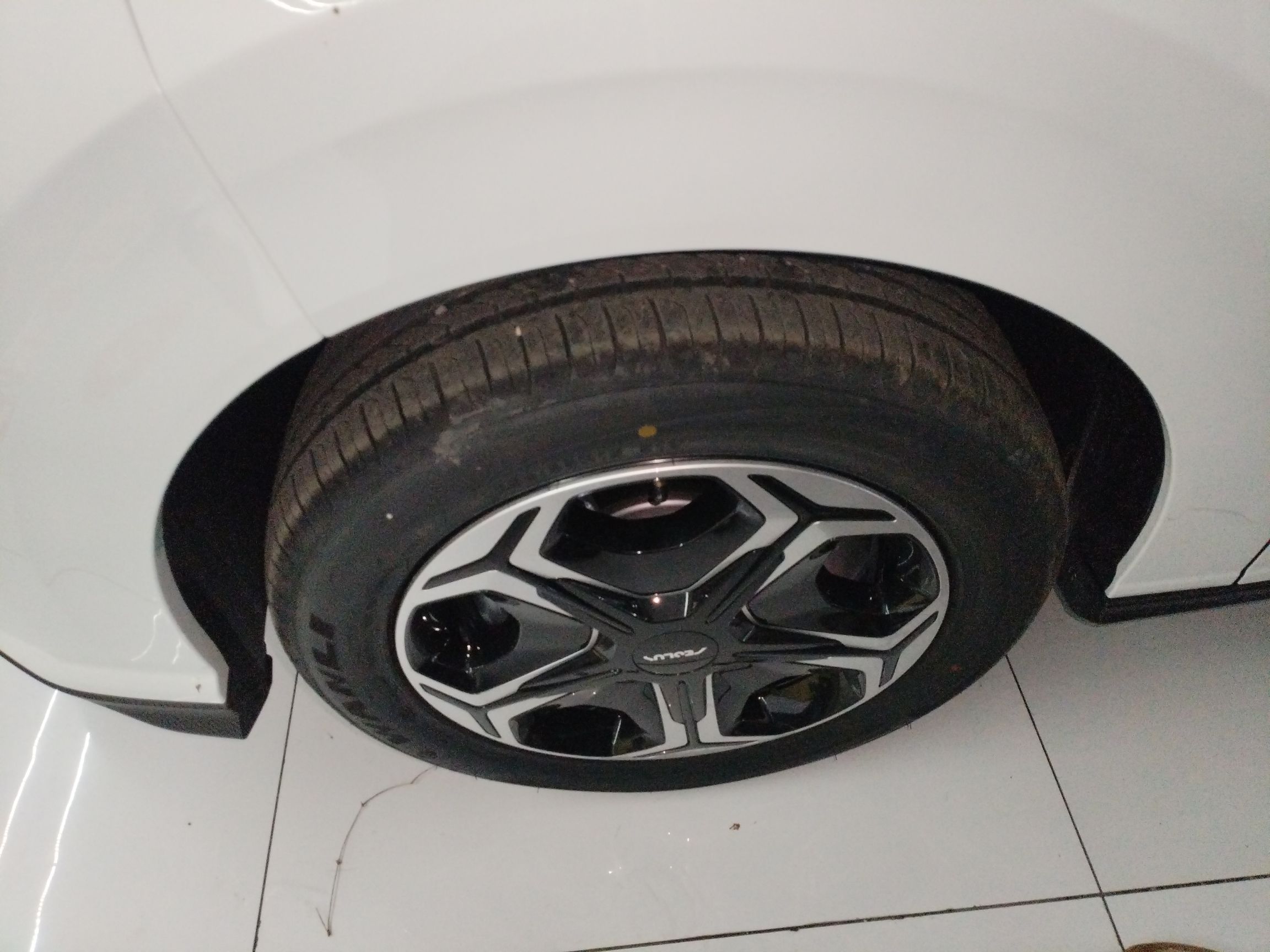 Dongfeng Aeolus Yixuan 2026 1.5L Automatic Luxury Edition — снимка 10