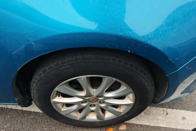 Used Buick GT 2010 XT 1.6L Automatic Fashion Edition