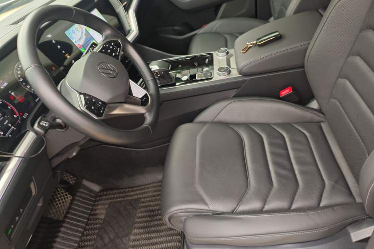 Used Volkswagen Touareg 2022 2.0 TSI RuiShang Edition Left Front Seat