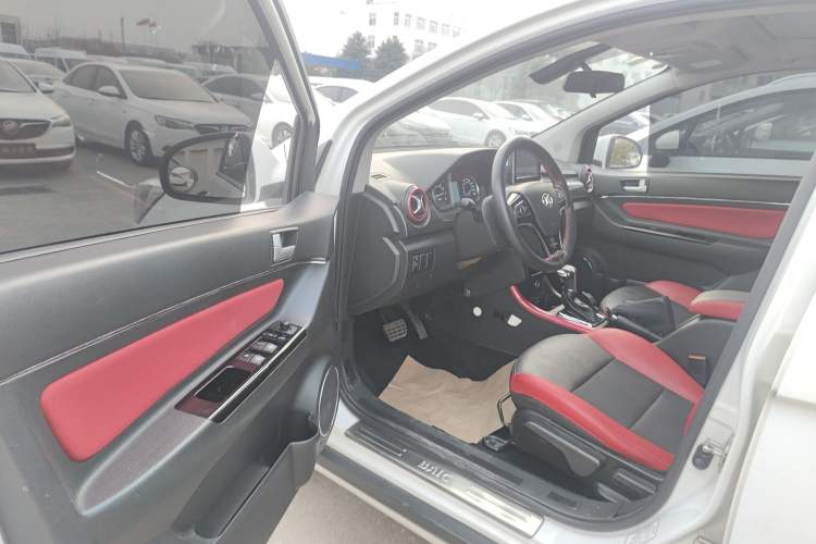 Used BAIC Senova X25 2015 1.5L Automatic Elite Model
