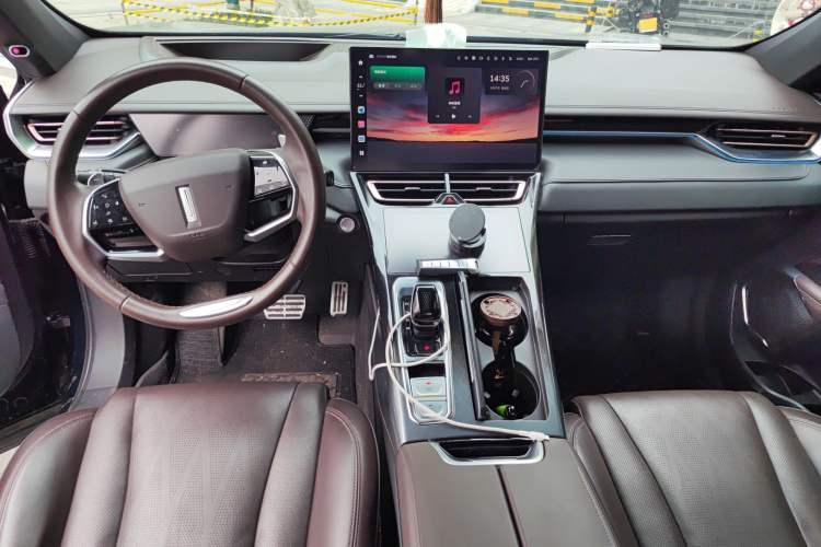 Used Wey Mocha 2021 2.0T Two-Wheel-Drive Ultra-Strong Version