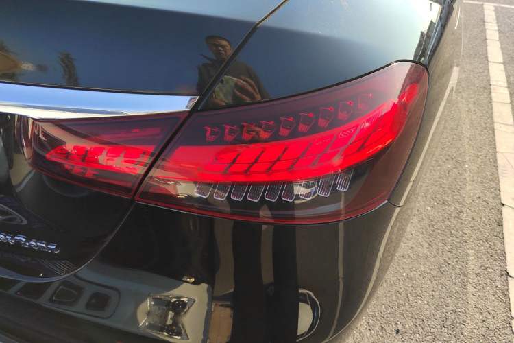 Used Mercedes-Benz E-Class 2021 Restyled E 300 L Sporty and Stylish Edition