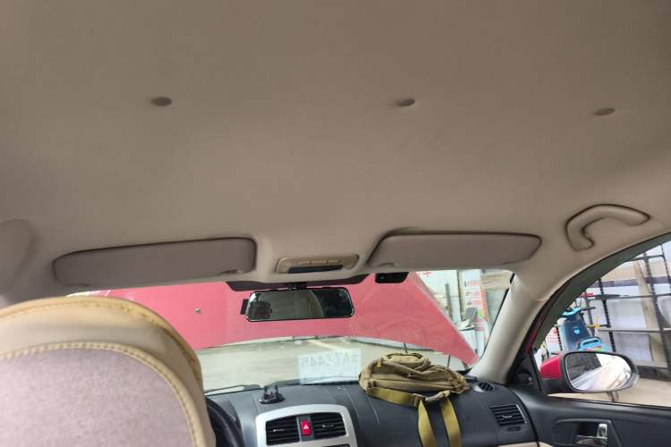 Used Brilliance H330 2013 1.5L Automatic Comfort Edition Headliner