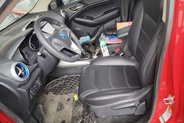 Used BYD Yuan New Energy 2018 EV360 Smart Connect Cool Edition Left Front Seat