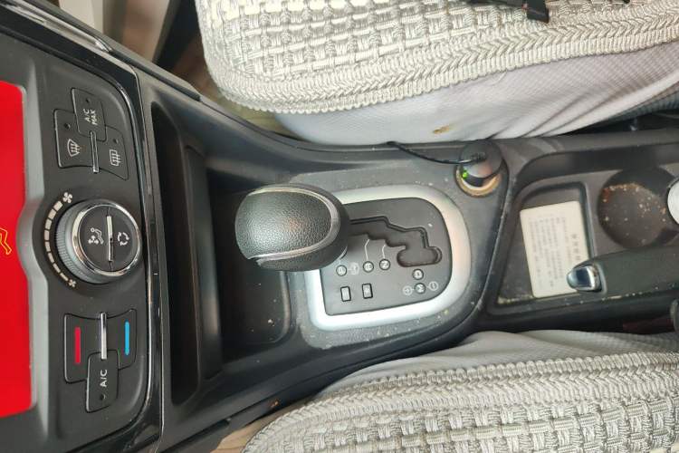 Used Peugeot 308 2013 1.6L Automatic Fashion Model Gear Lever