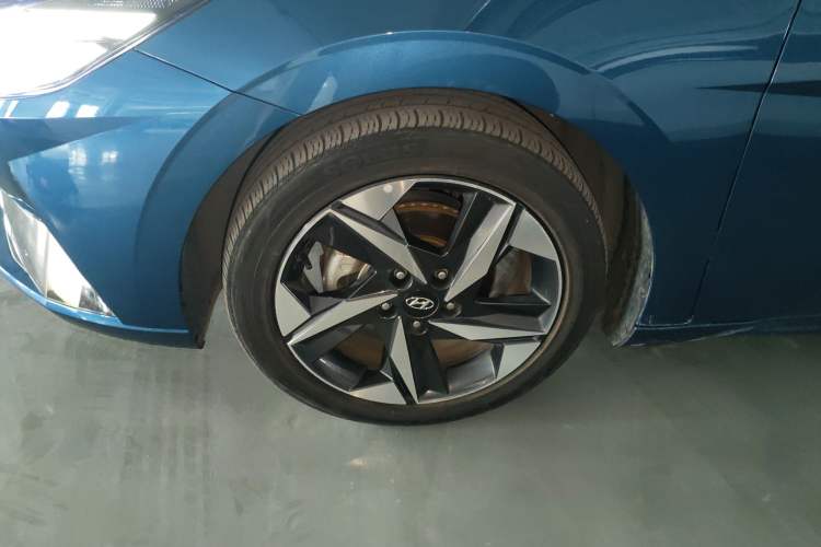 Used Hyundai Elantra 2021 1.5L CVT GLX Elite Edition Exterior 4