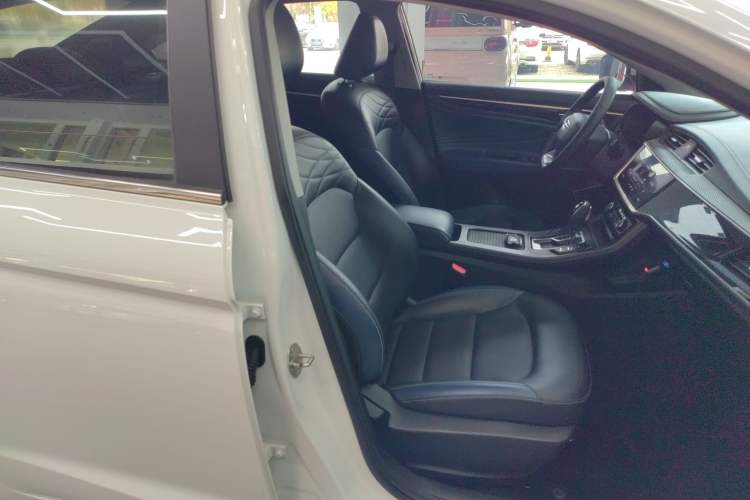 Used Geely Auto Emgrand GL 2021 UP 1.4T CVT Luxury Edition Right Front Seat