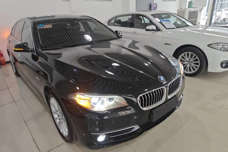 Used BMW 5 Series 2017 525Li Luxury Design Package
