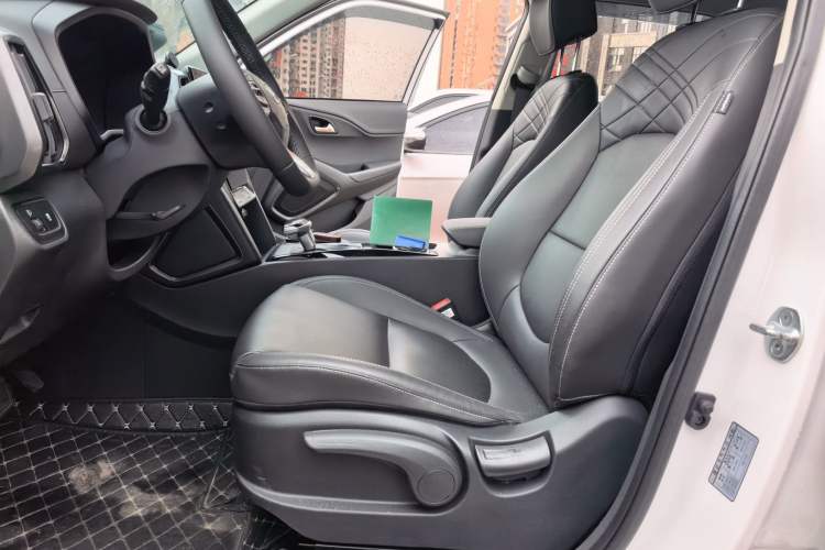 Used Hyundai ix35 2021 2.0L Automatic 2WD GLS Leading Edition Left Front Seat