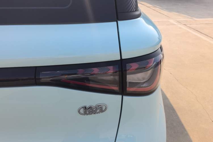 Used Cowin October 2023 201km Wave Rider Edition
