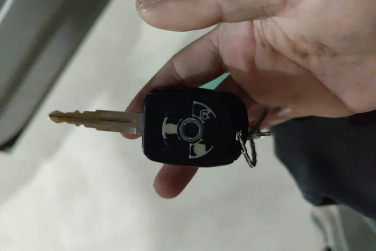 Used FORTHING Lingzhi 2017 V3 1.5L 5-Seater Special Offer Model